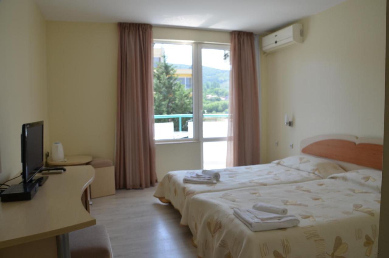 Sania Hotel Obzor Exterior foto